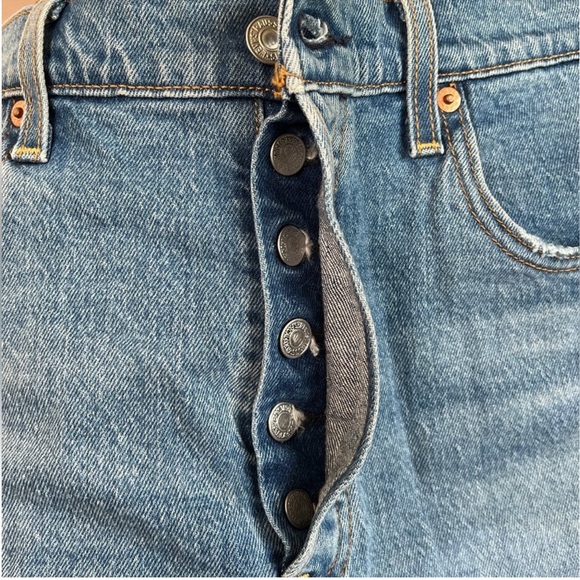 Levi’s rib cage shorts 31 - Picture 3 of 13